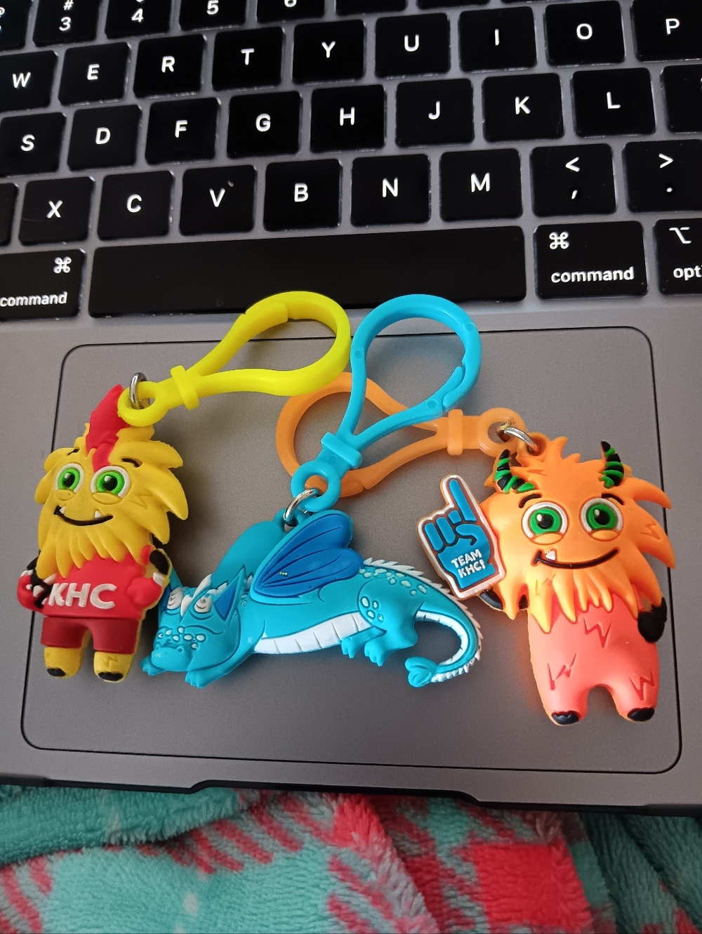 3 American Heart Challenge Kids Silicone Keychain Charms Backpack Clips